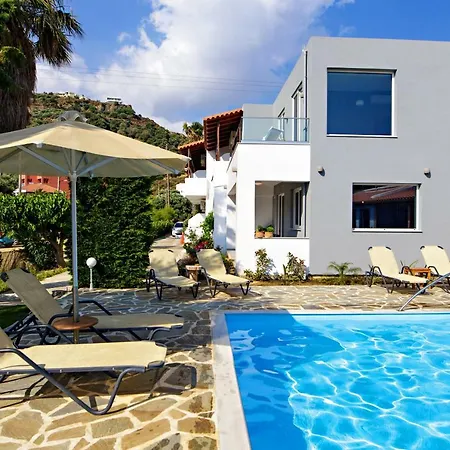 Irida Guesthouse By The Pool Plakias Exterior photo