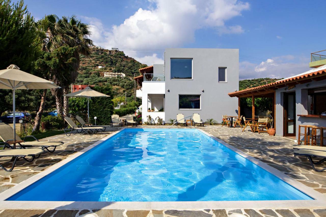 Irida By The Pool Holiday home Plakias